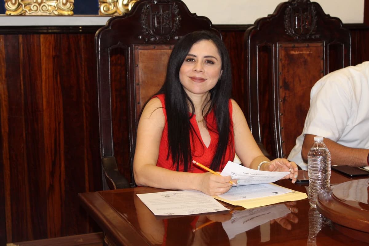 Estafan vendedores a turistas en Mérida