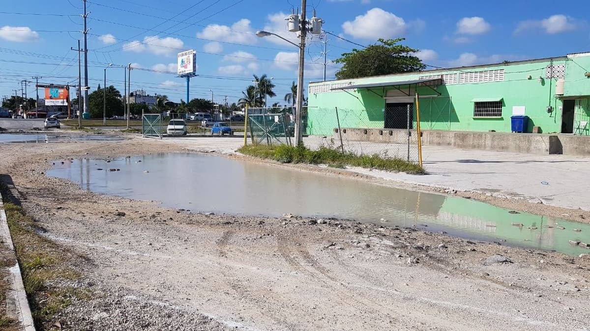 Toma Remberto represalias contra personas que exhiben "gran bache"