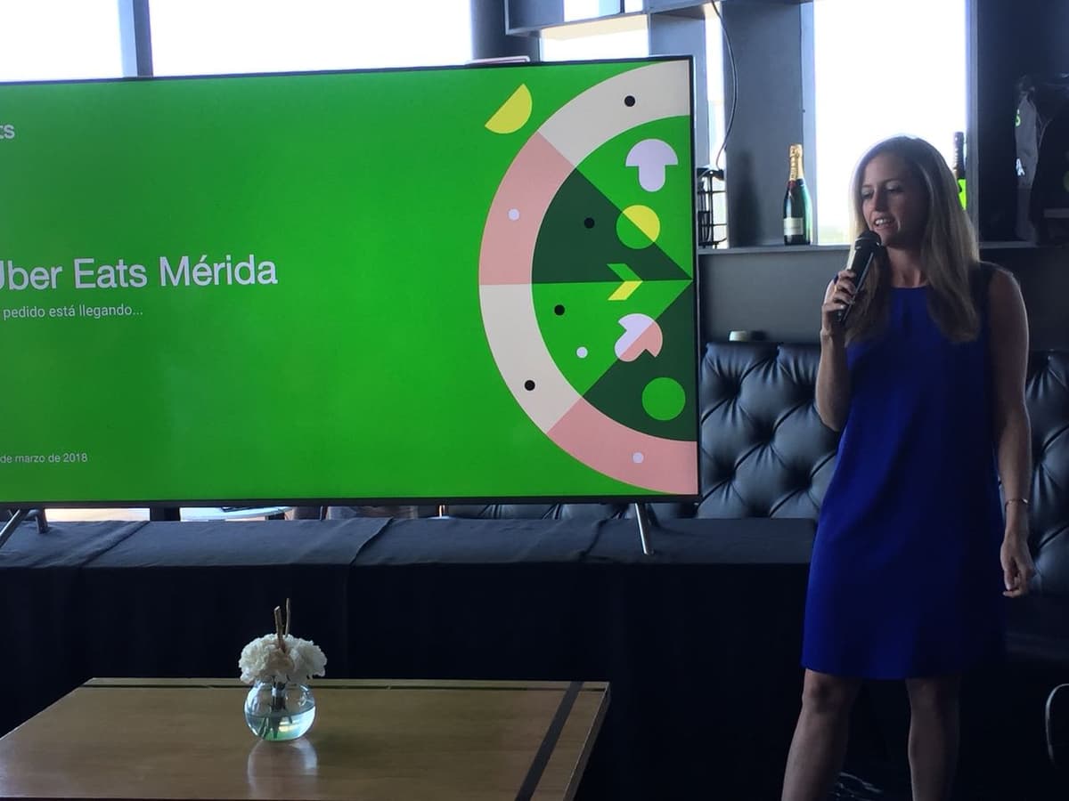 Lanza Uber servicio de comida a domicilio