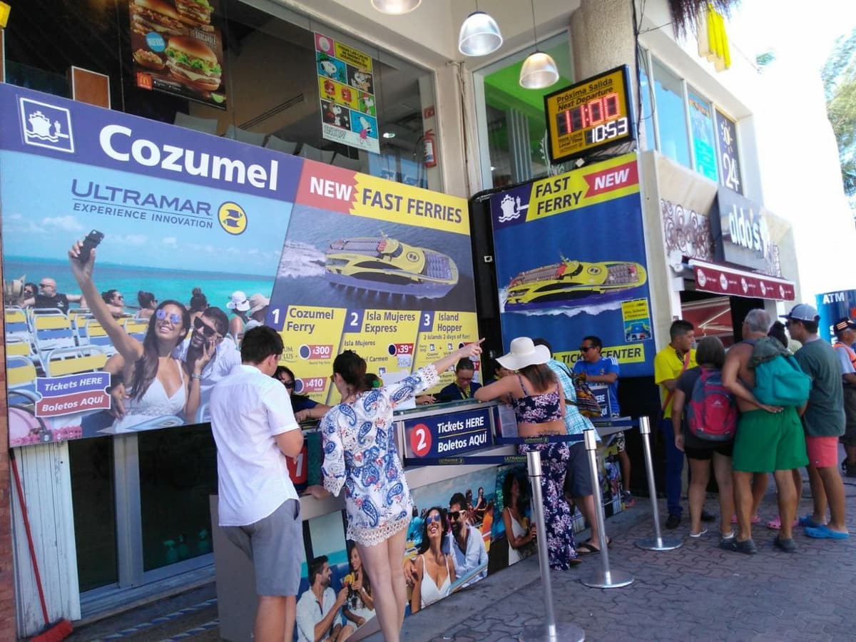 Opera con normalidad el ferry de Playa a Cozumel