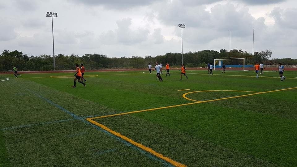 Naufraga campeonato de hockey