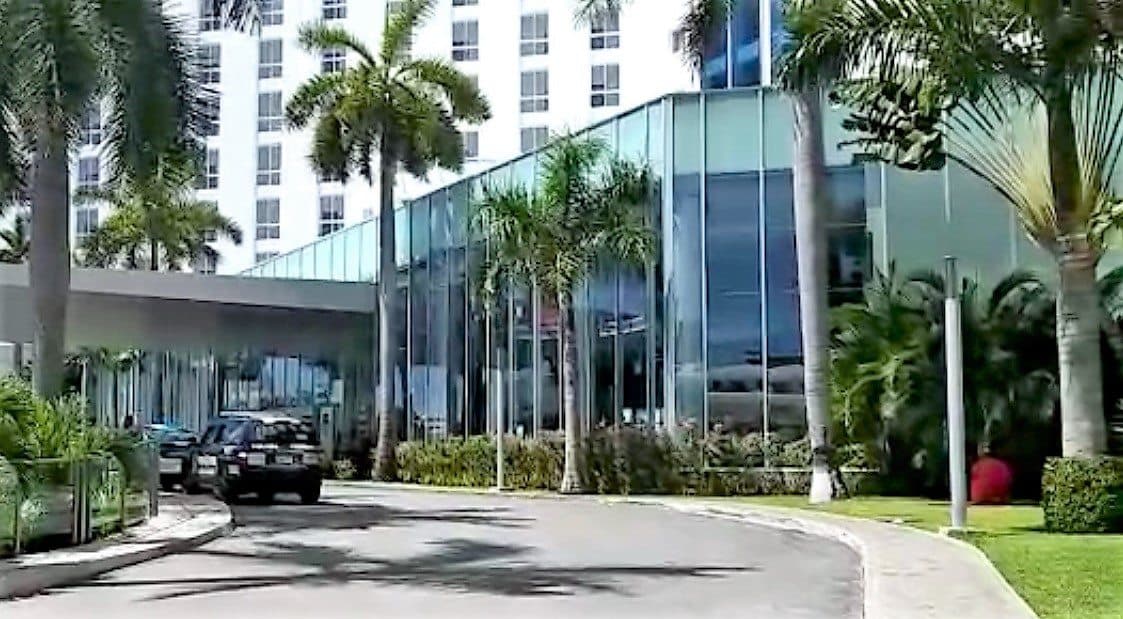 Disparan a ambulantes desde moto acuática