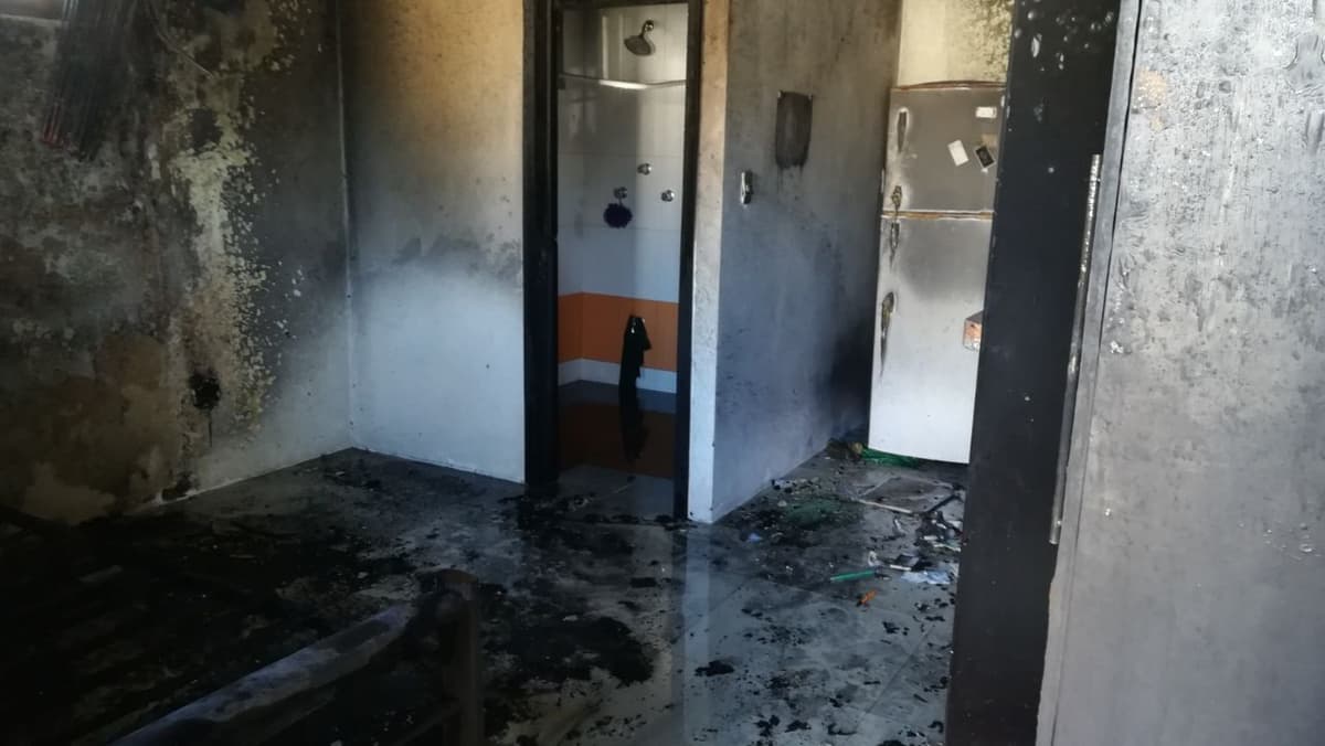 Consultorio de Yucatán se incendia por saturar enchufe