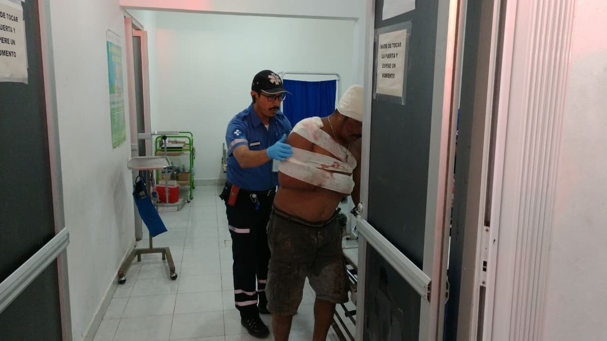 Riña familiar en Tulum deja cinco macheteados