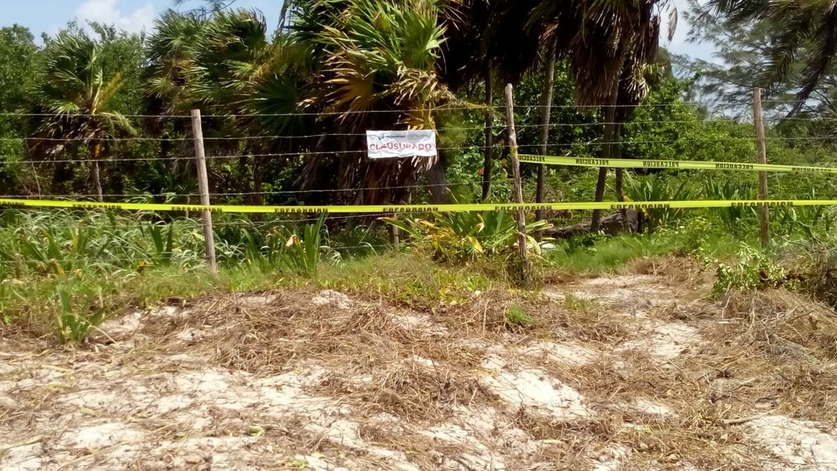 Clausuran desmonte en Punta Esmeralda