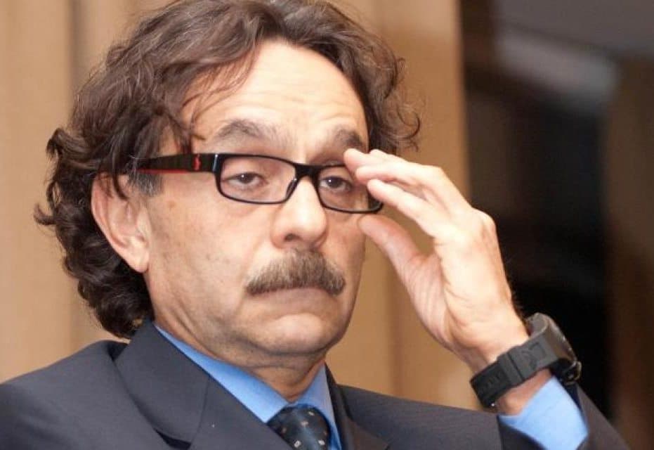 Propone Quadri que bloque opositor se llame "Tumor" y lo tunden en redes