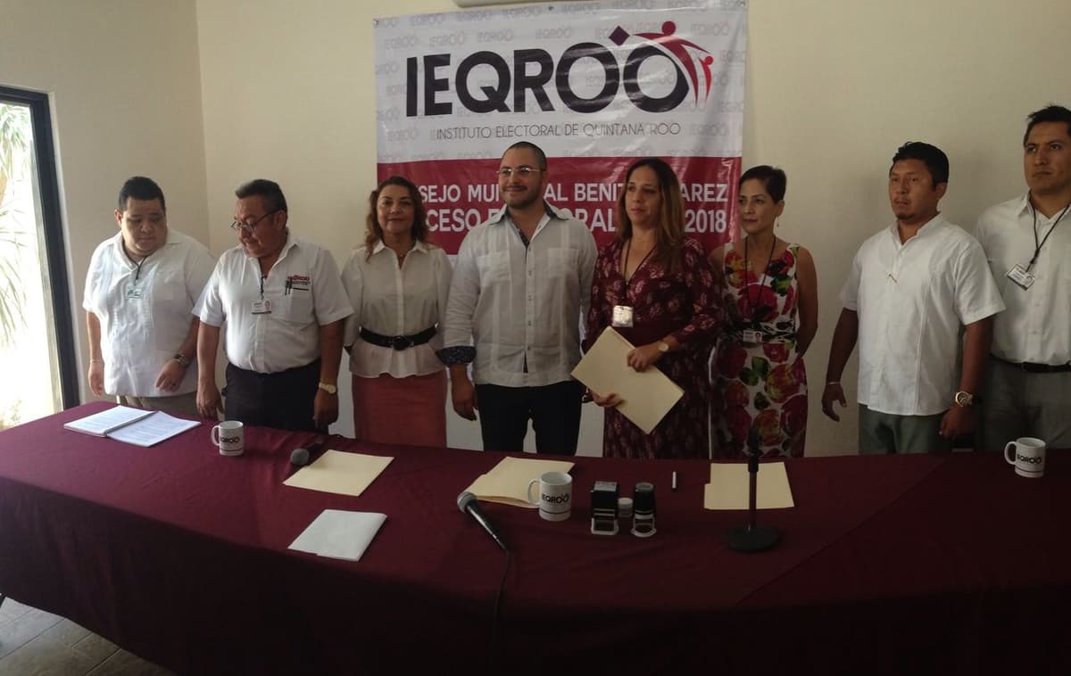 Se registra Issac Janix por la vía independiente