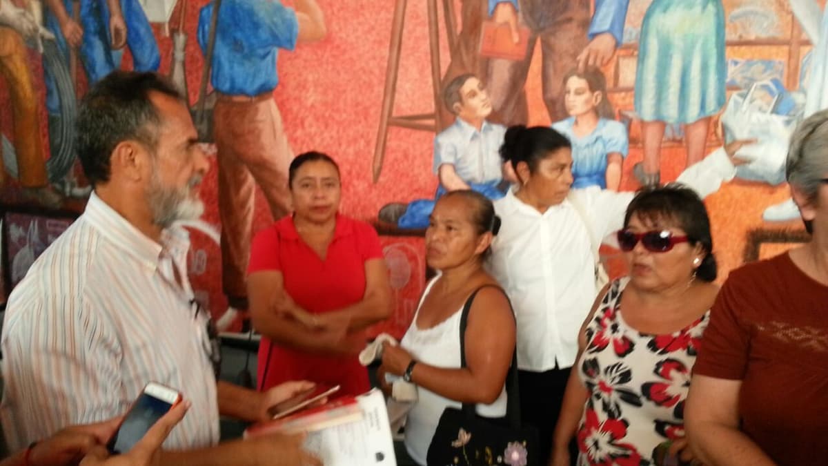 Protestan en el Congreso por los cobros de CAPA