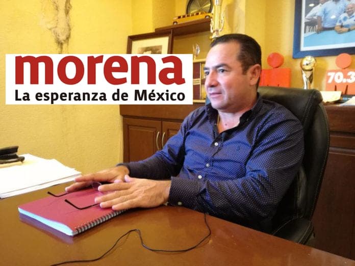 Morena defiende a mafia taxista