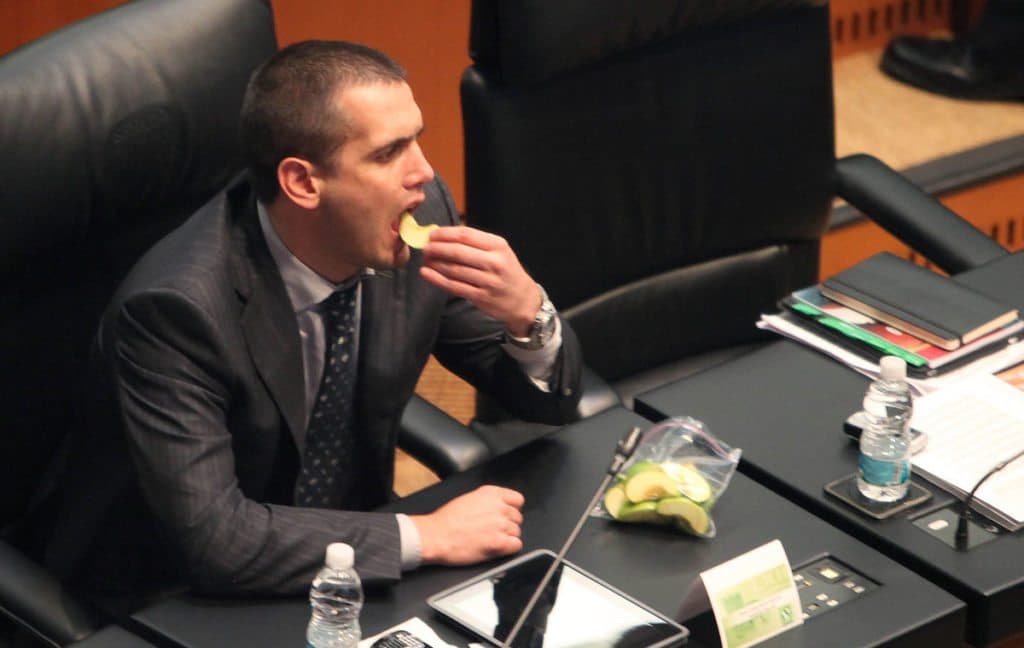 La familia de “El Niño Verde” construye 4 casas de lujo en Texas