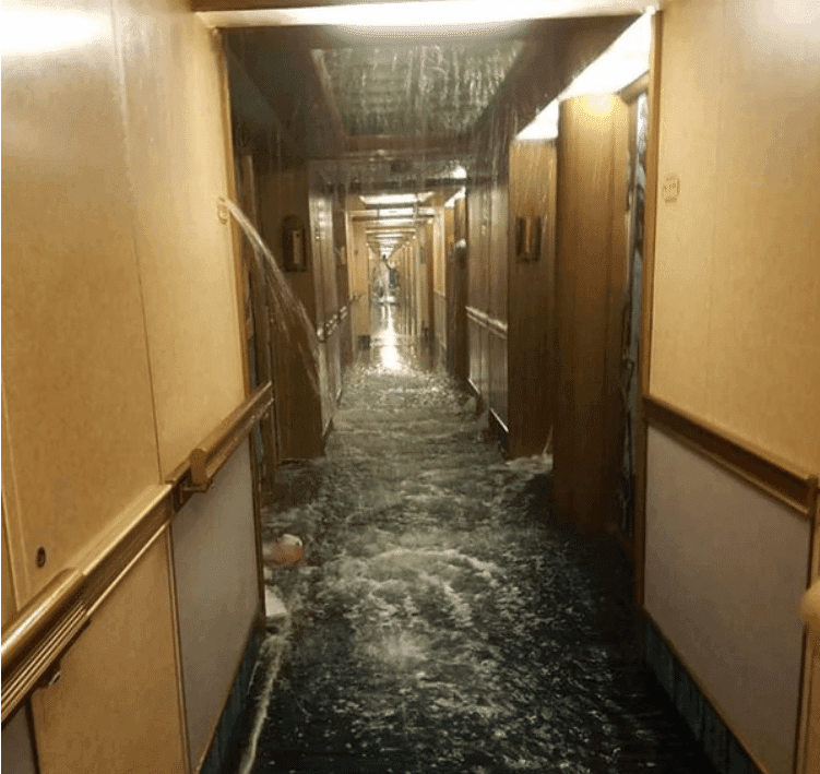 Como en el Titanic sufrieron los turistas de un crucero del Caribe