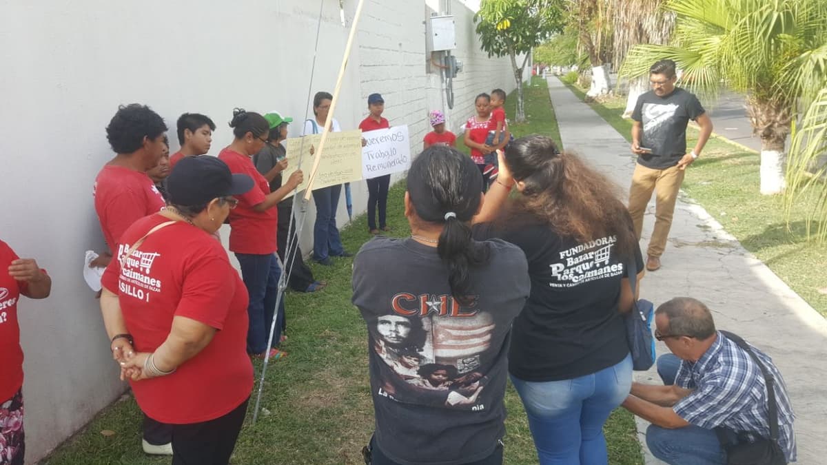 Exprecandidata protesta por cancelación de desfile
