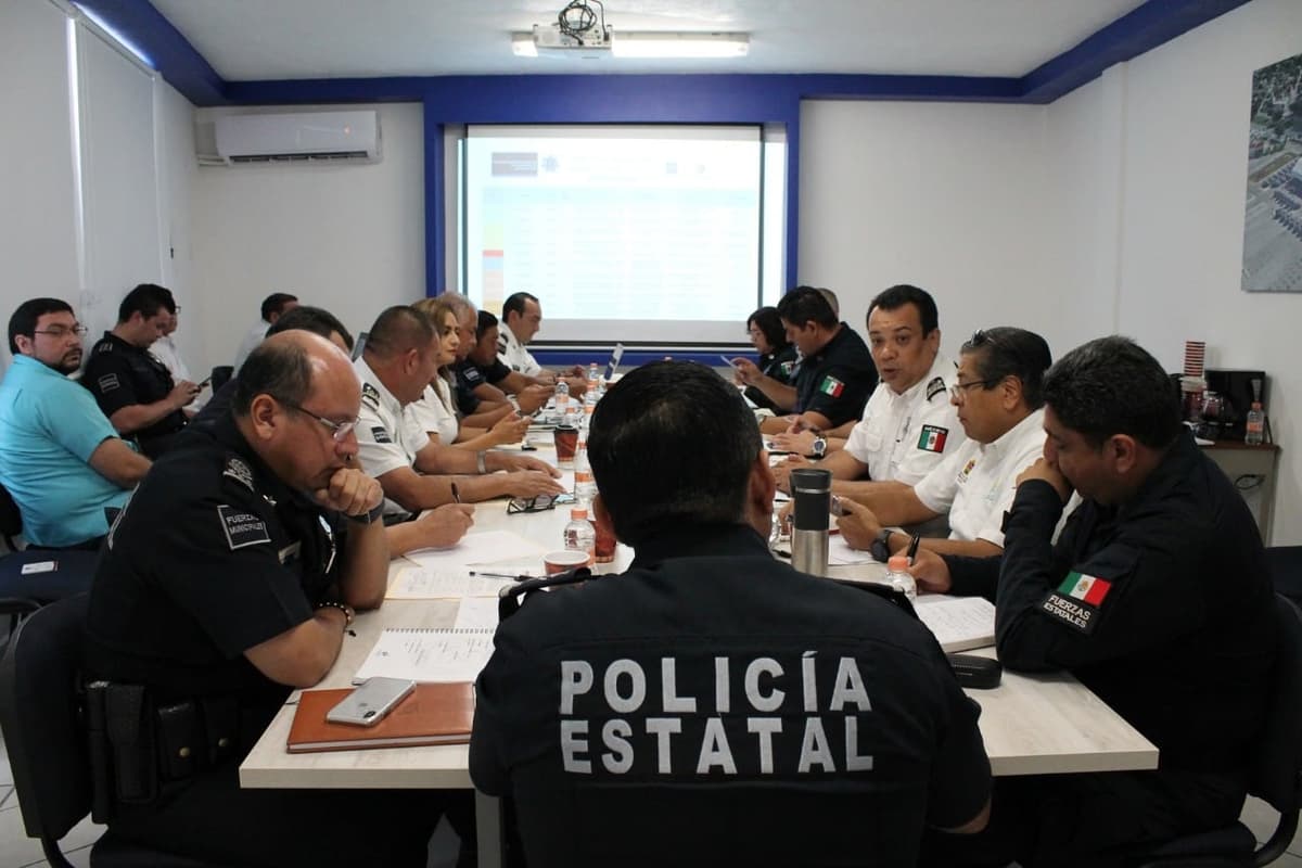 Acuartelan desde mañana a los policías estatales