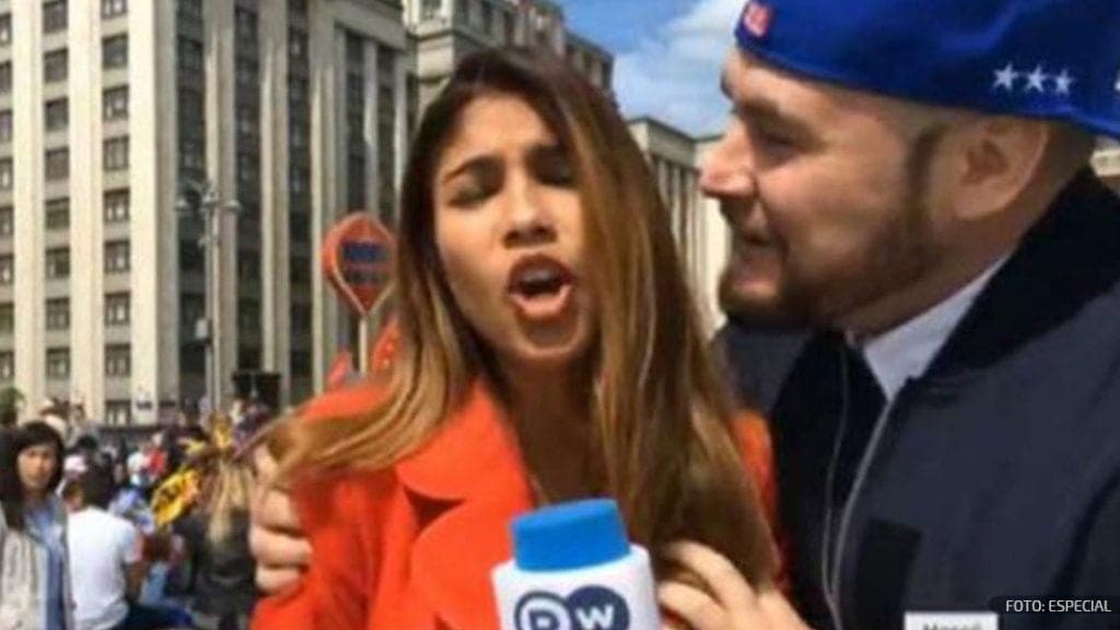 Aficionado ruso que acosó a periodista se disculpa y dice que fue una broma