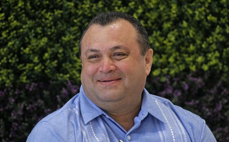 ¡Contra reloj! Eloy Peniche busca la confianza de los cancunenses