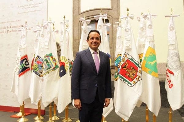 Preside Carlos Joaquín Comisión para el Desarrollo Social y Pueblos Indígenas de CONAGO