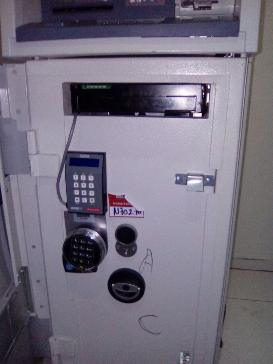 Reportan extraño intento de robo en un cajero