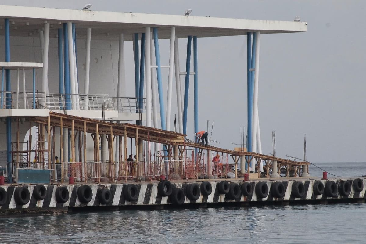 Comienza la construcción de rampas en el muelle de San Miguel