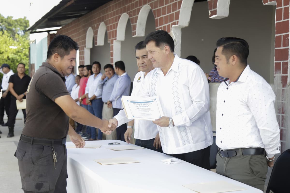 Celebra gobierno de Solidaridad el Día del Custodio