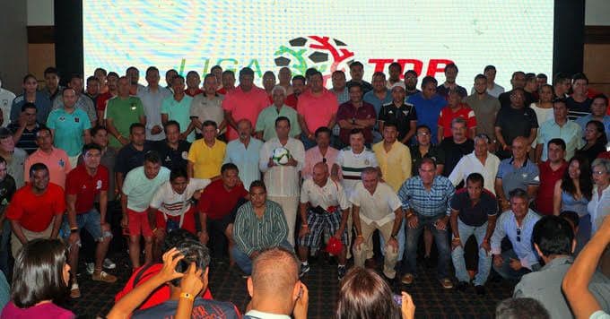 Participan equipos quintanarroenses en la evolución de la TDP