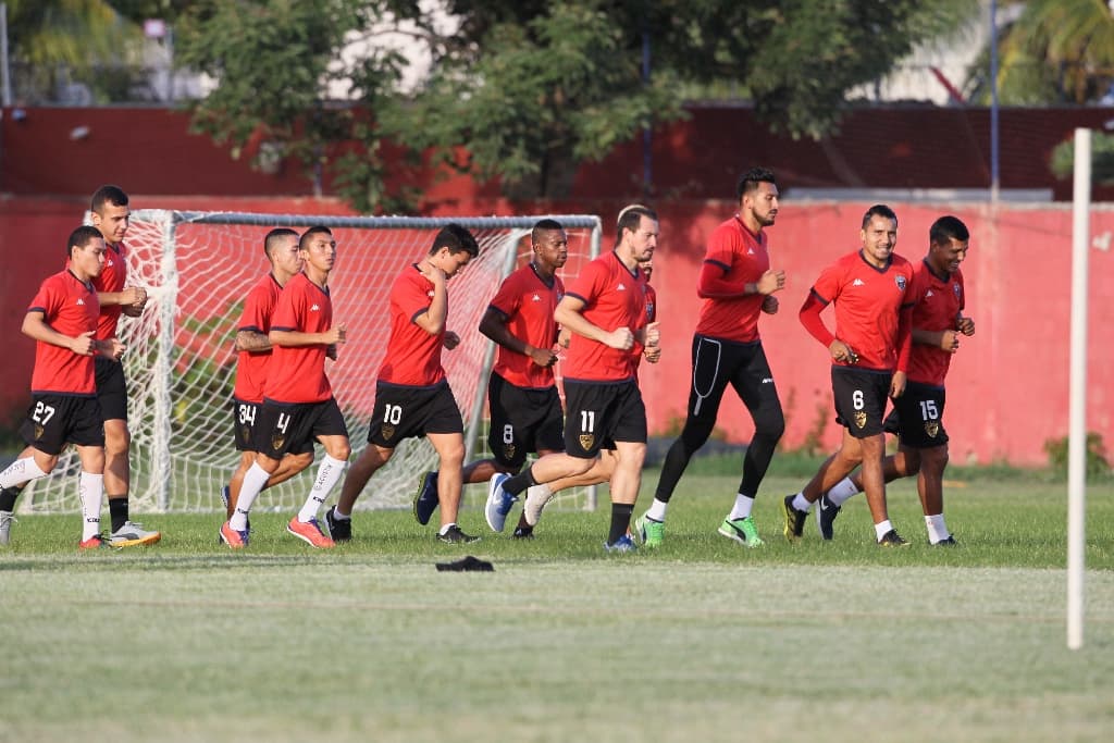 Zurita y Garcete en el once ideal del Ascenso MX