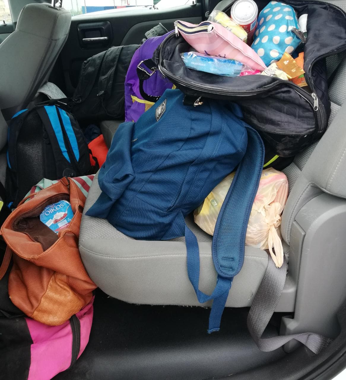 Detienen a cinco en taxi por robo a supermercado