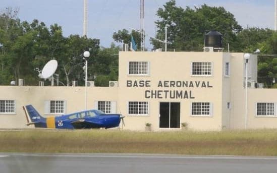 Rescatan a dos estadounidenses en Banco Chinchorro