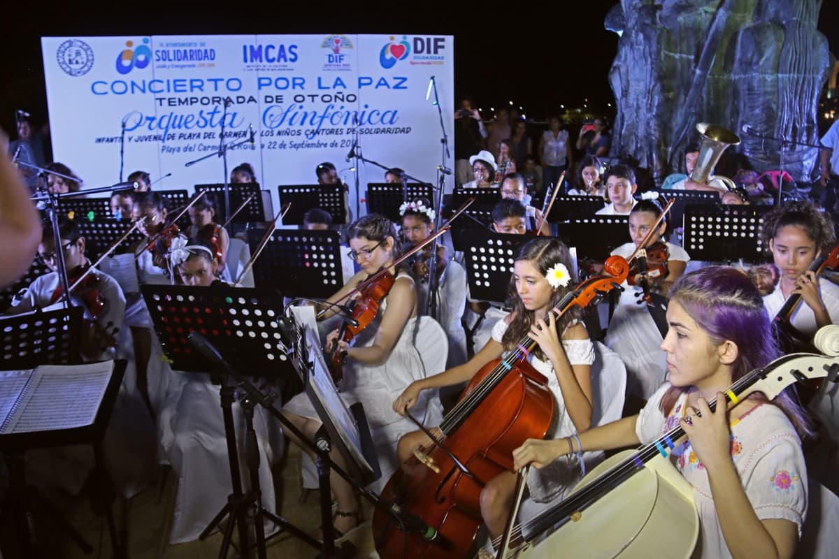 Brindaron un Concierto por la Paz en Playa del Carmen
