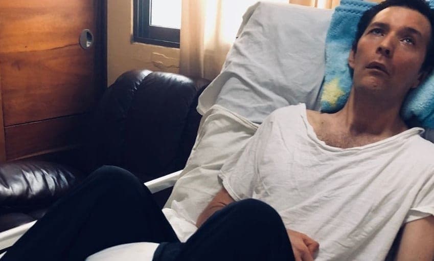 Lo dejan en coma y empresa se niega a cubrir gastos; piden justicia para Daniel