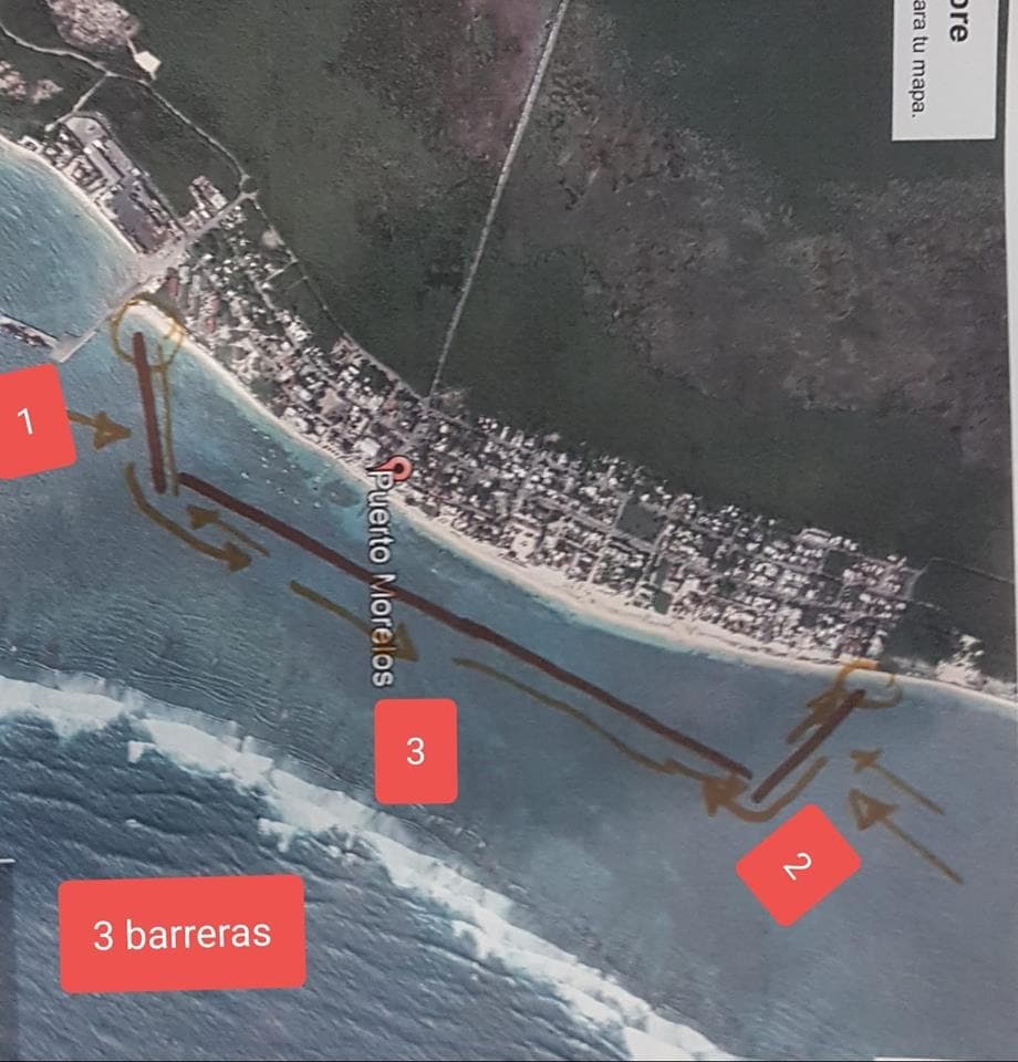 Colocan segunda barrera antisargazo en Puerto Morelos