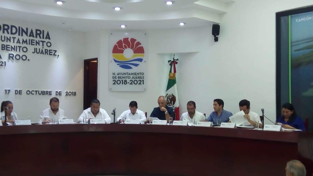 Vota Cabildo de BJ contra quitar requisito de residencia al Fiscal General