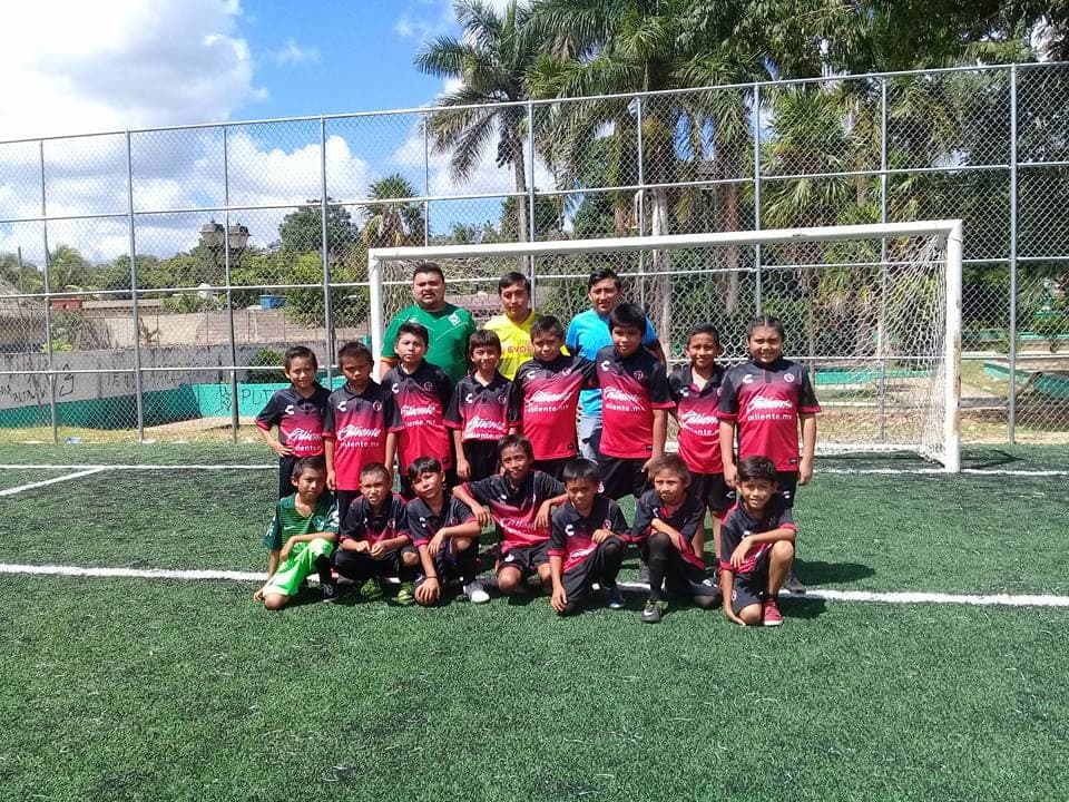 Indignante: Deportistas piden “coperacha” para pagar la luz