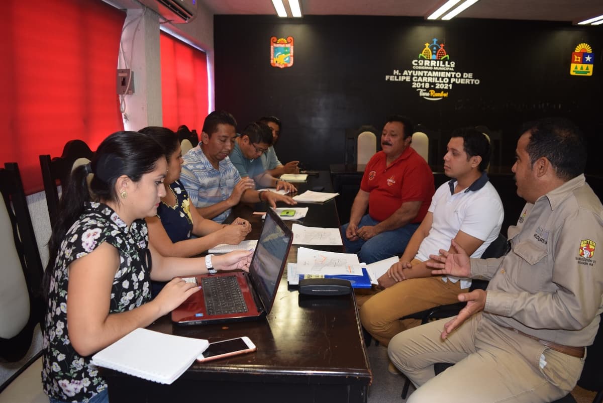 Felipe Carrillo Puerto trabaja para mejorar los programas de salud