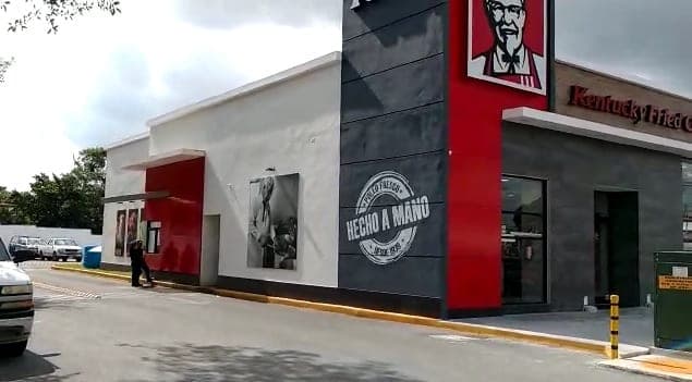 Roban sucursal de KFC en Benito Juárez