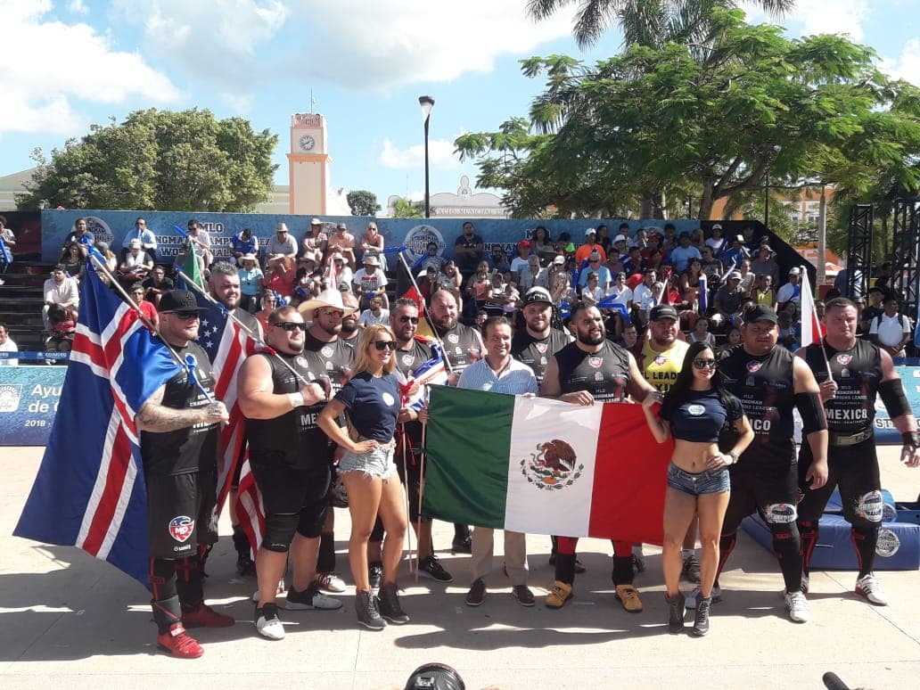 GALERÍA:  Reúne Cozumel a los hombres más fuertes del mundo