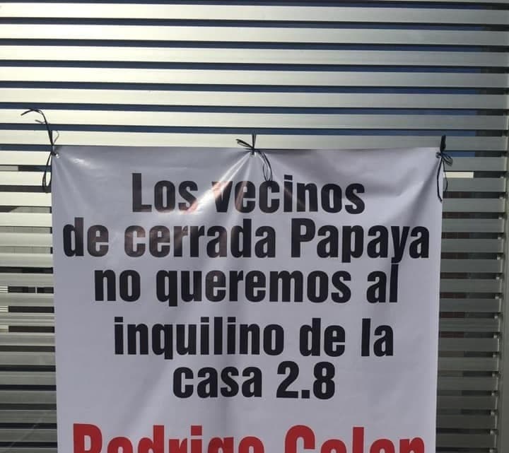 No eres bienvenido #LordCobarde, le dicen vecinos en su nueva casa