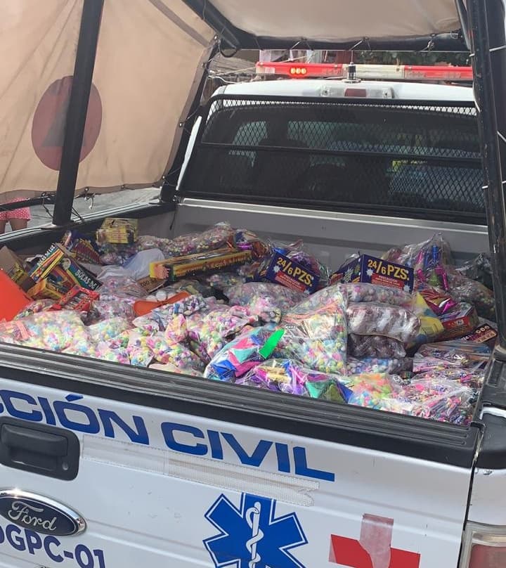 Decomisan media tonelada de pirotecnia en Playa del Carmen