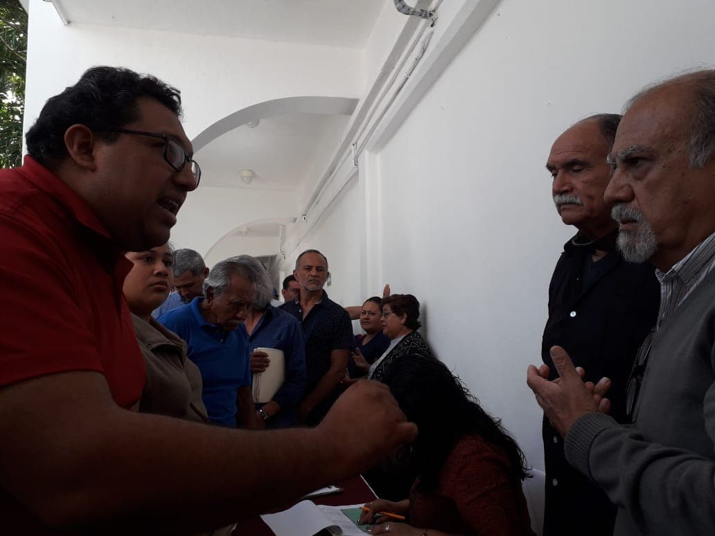 "Estallan" locatarios de mercados 23 y 28 contra administradora