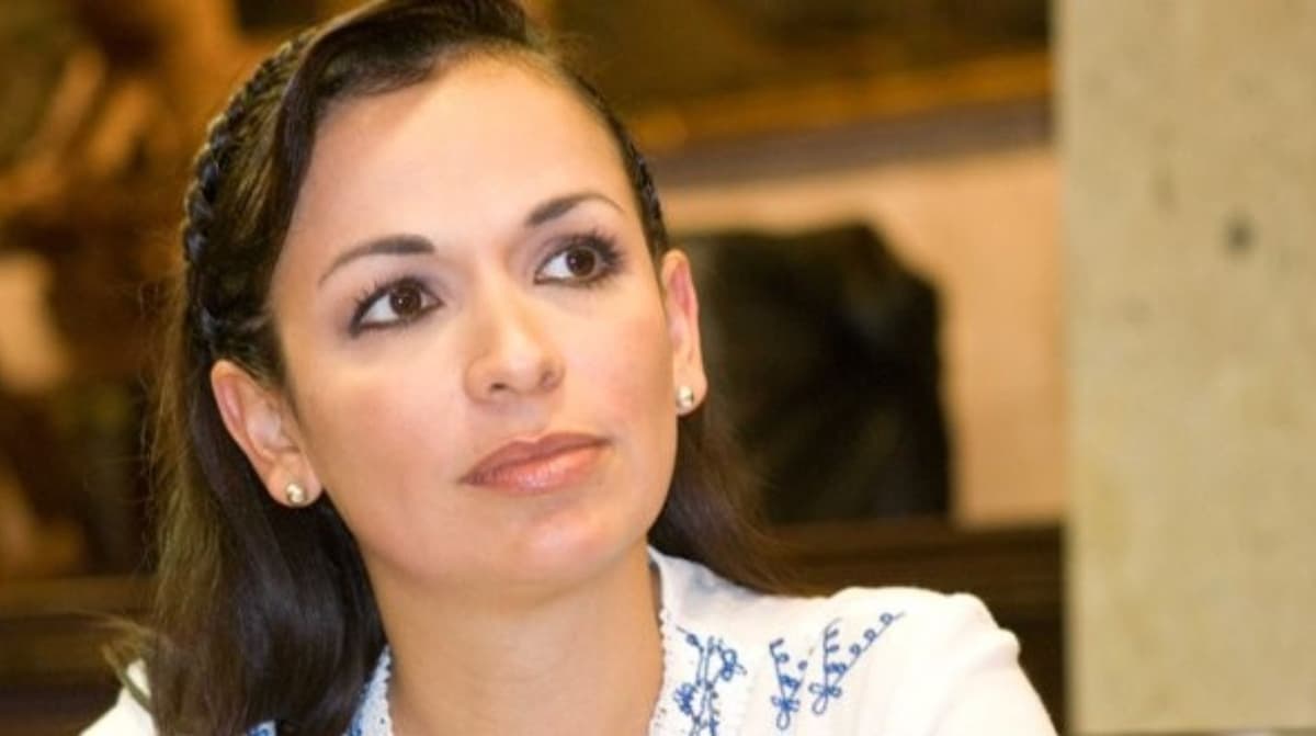 Laura Fernández desvía recursos a través de empresas de sus hermanas