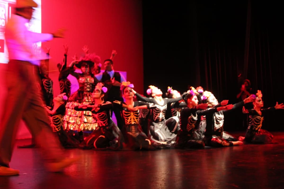 Galería: Celebran estudiantes festival en honor a José Guadalupe Posada