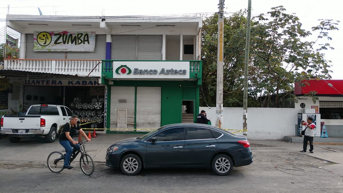 Asaltan Banco Azteca de la Kabah en Benito Juárez