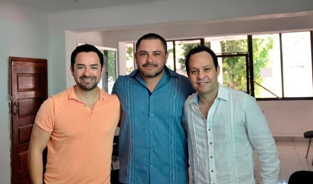 Janix brinda apoyo a Chanito