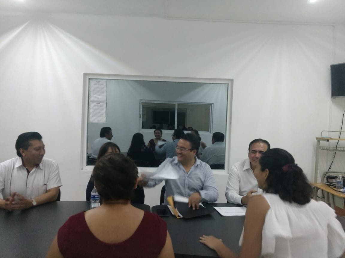 Define Morena a sus candidatos a diputaciones en Quintana Roo