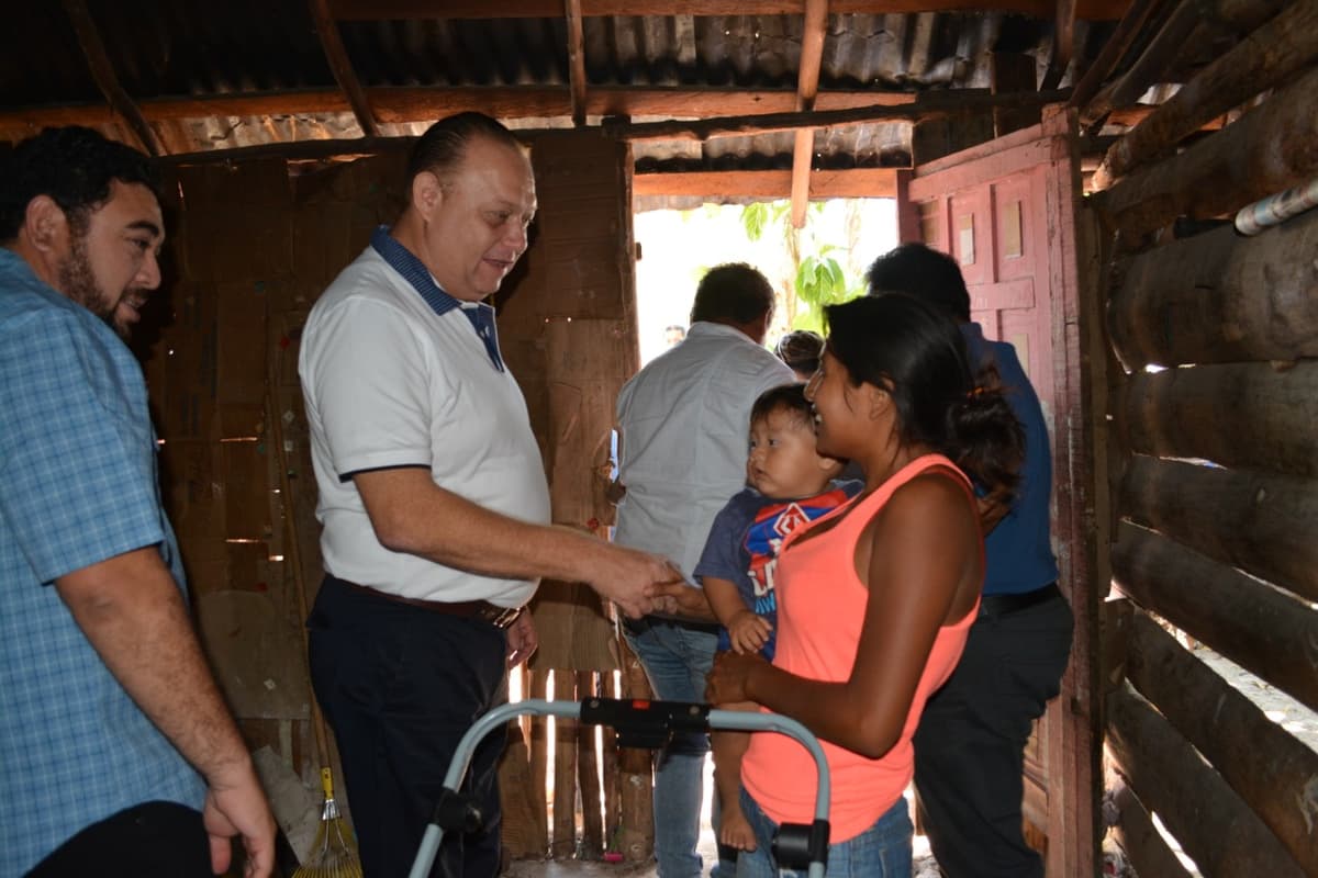 Habitantes de diversas comunidades de Carrillo Puerto reciben visita de Chak Me’ex