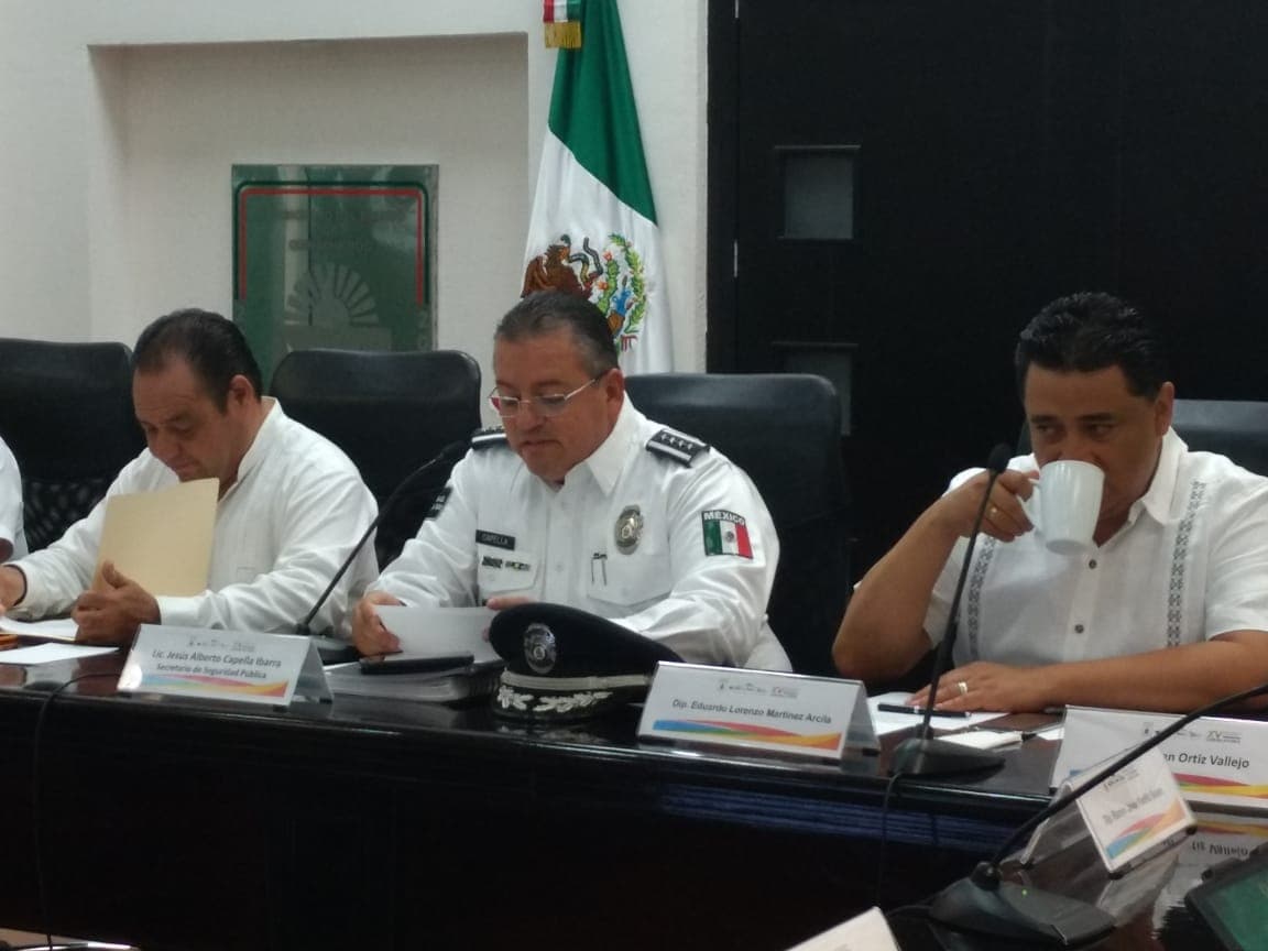 Comparece Capella ante legisladores de Q. Roo