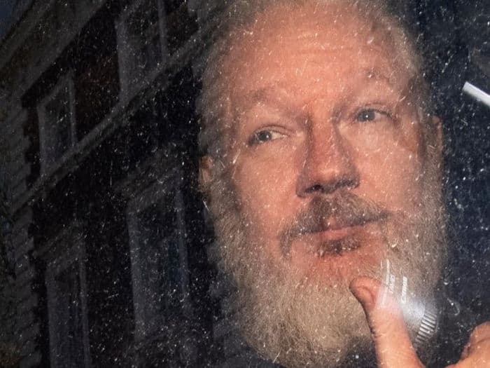 Julian Assange podría pasar más de 170 años en prisión por espionaje