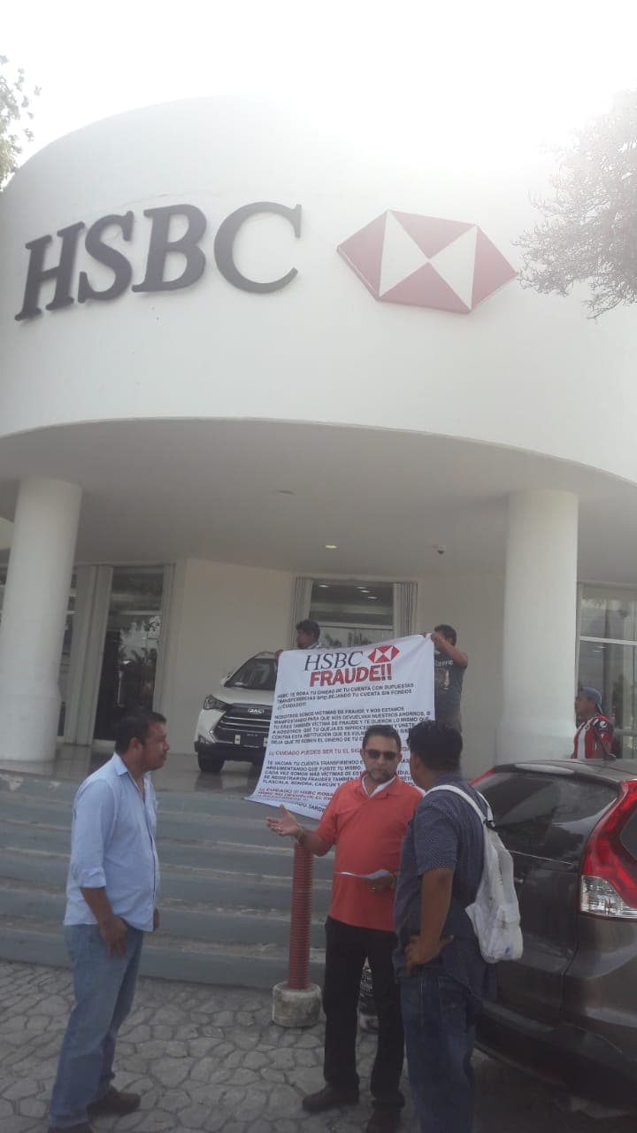 Protestan por fraude de HSBC en Cancún