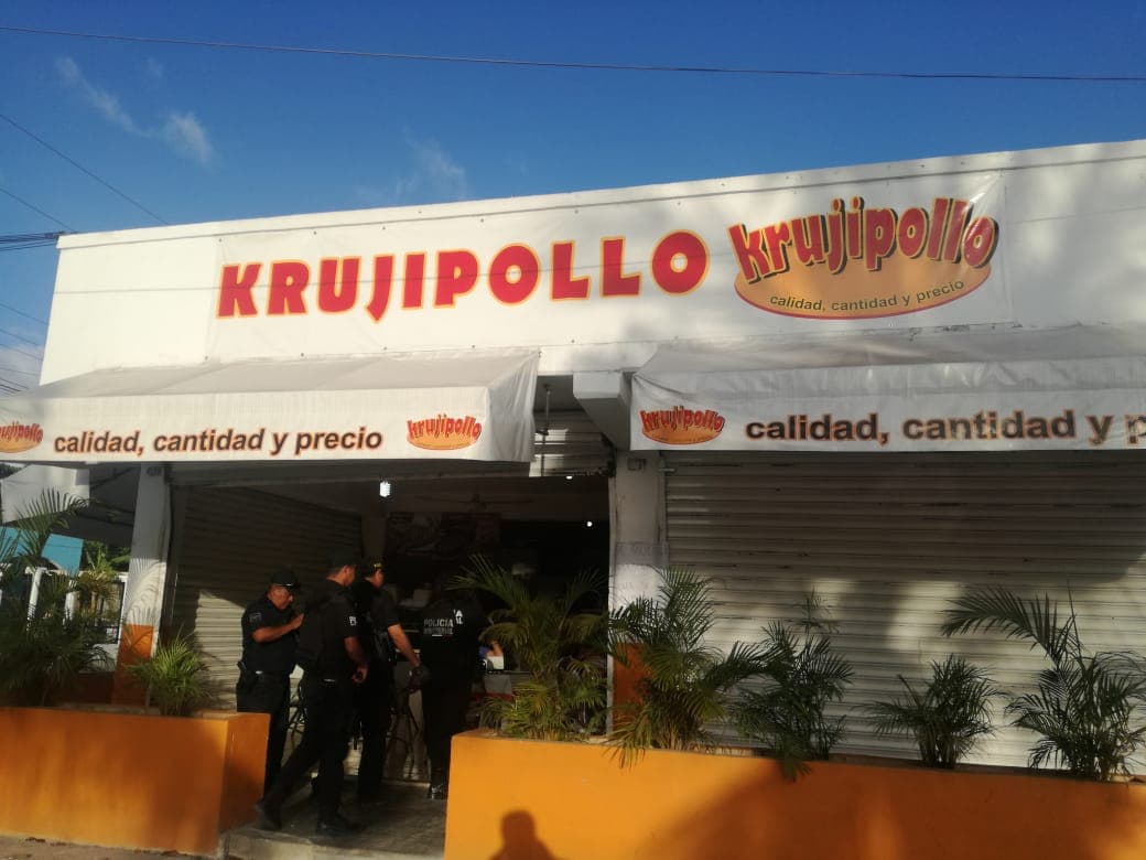 Asaltan "Krujipollo" en Playa del Carmen
