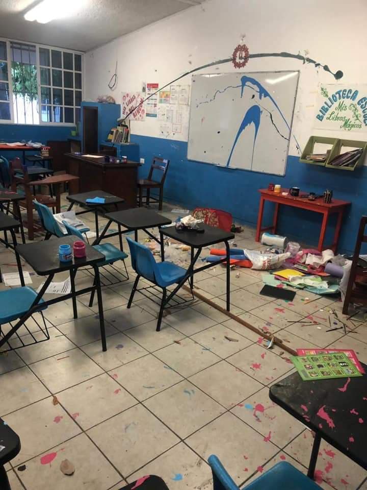 Vandalizan escuela y roban cajero en Cozumel