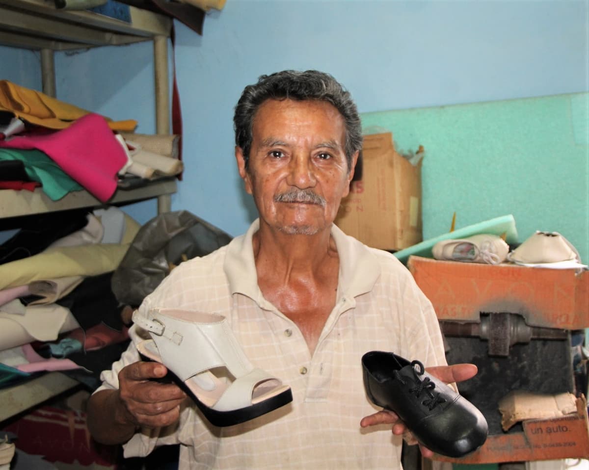 Denuncian corrupción de Paul Carrillo con proyecto de zapatería